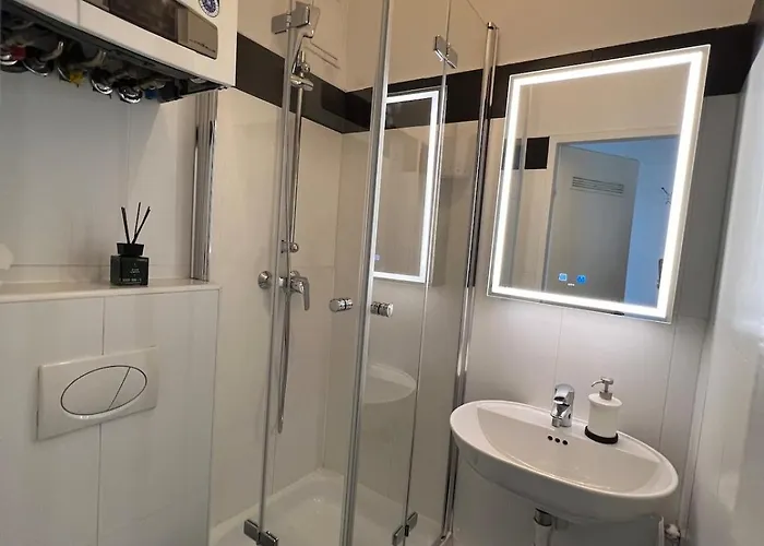 Cosy 2-room Schoenbrunn 1 Bécs